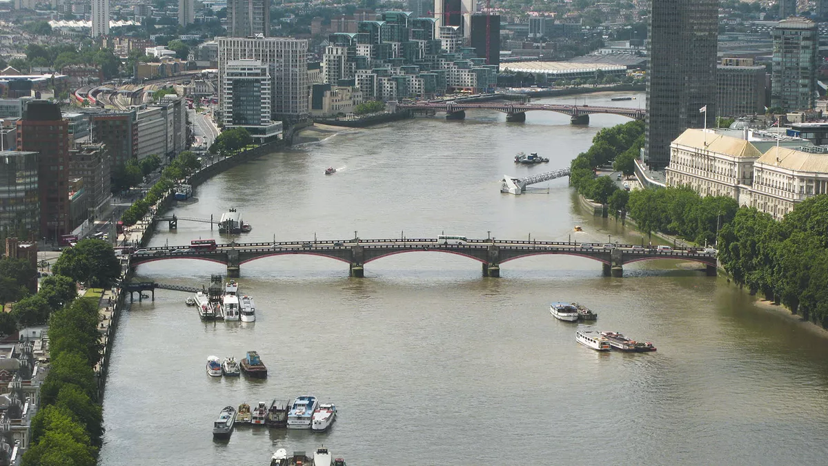 River Thames and Lambeth Bridge.